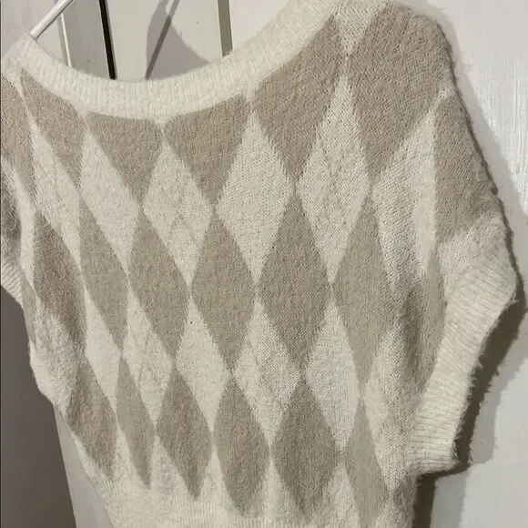 Free People Chic Argyle Tan White V-Neck Sweater - Picture 9 of 10